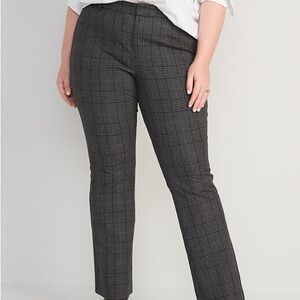 Old Navy High Rise Gray Black Plaid Pixie Straight Pants